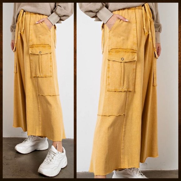 EASEL “Feeling Good Cargos” Mineral Washed Flared Leg, Raw Seams & Hems, Pockets - Picture 2 of 12